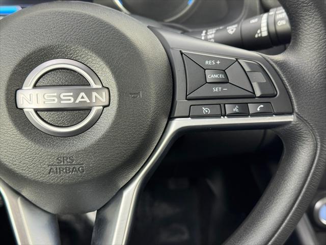 2025 Nissan LEAF S