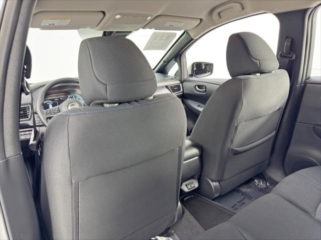2025 Nissan LEAF S