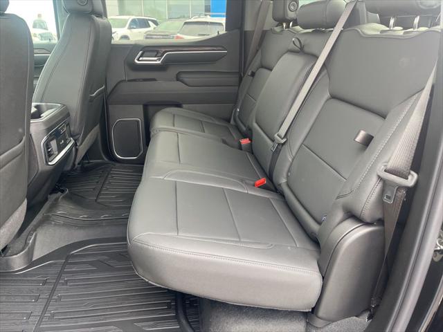 2026 GMC Sierra 1500 Crew Cab, Short Bed, SLT, 4WD