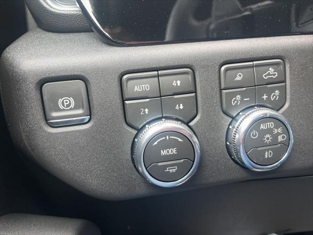 2026 GMC Sierra 1500 Crew Cab, Short Bed, SLT, 4WD