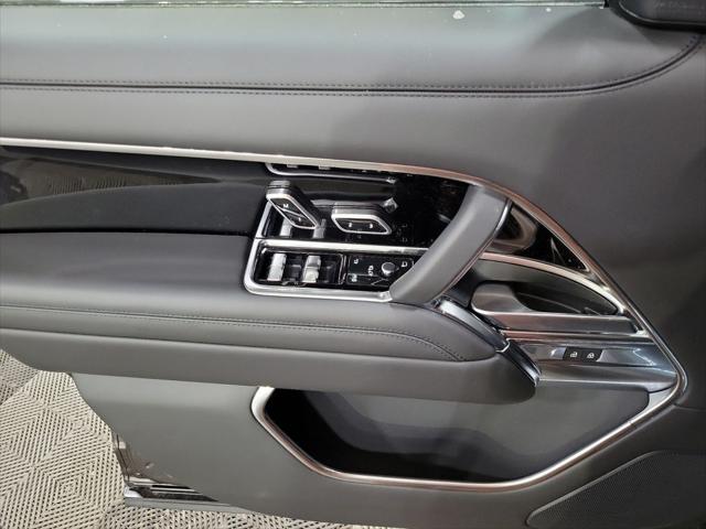 2026 Land Rover Range Rover P400 SE