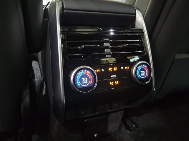2026 Land Rover Range Rover P400 SE