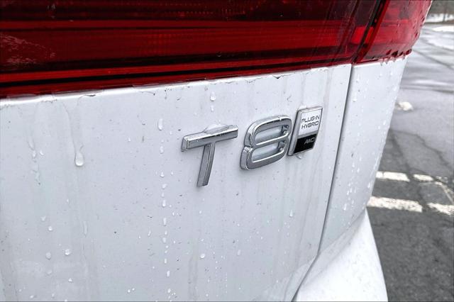 2026 Volvo XC60 Plug-In Hybrid Ultra, T8 AWD Electric/Gasoline, Dark