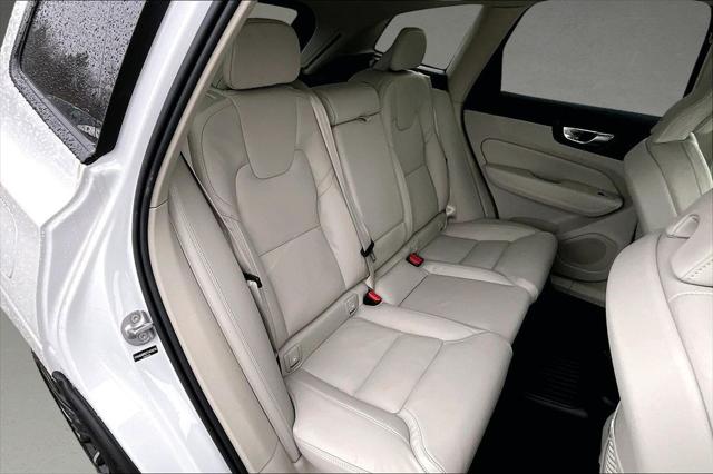 2026 Volvo XC60 Plug-In Hybrid Ultra, T8 AWD Electric/Gasoline, Dark