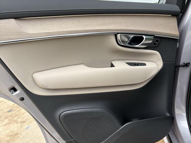 2026 Volvo XC90 Plus, B6 AWD Gas (mild hybrid), Gasoline, Bright, 7 Seats