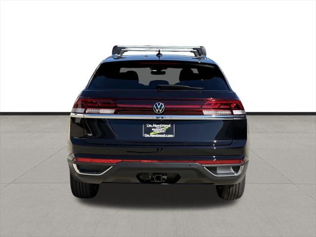 2026 Volkswagen Atlas Cross Sport SE with Technology