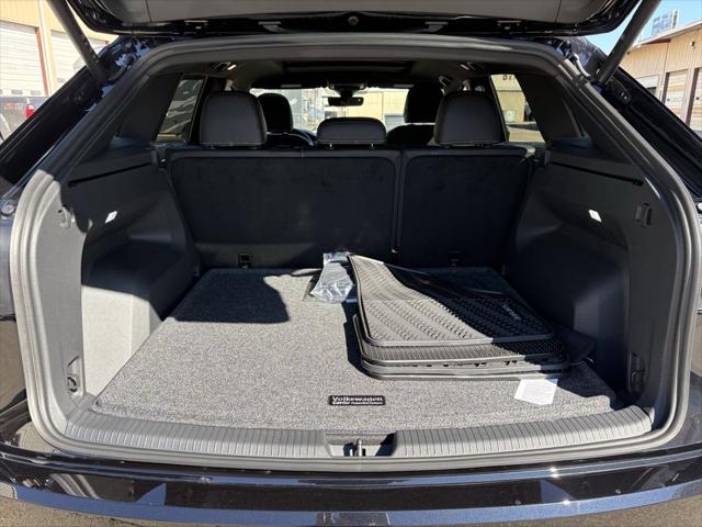 2026 Volkswagen Atlas Cross Sport SE with Technology