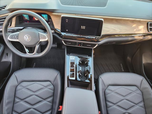 2026 Volkswagen Atlas SE with Technology