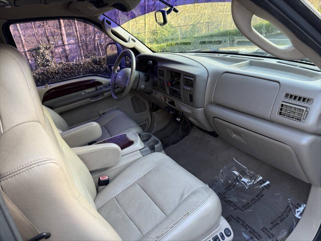 2004 Ford Excursion Limited