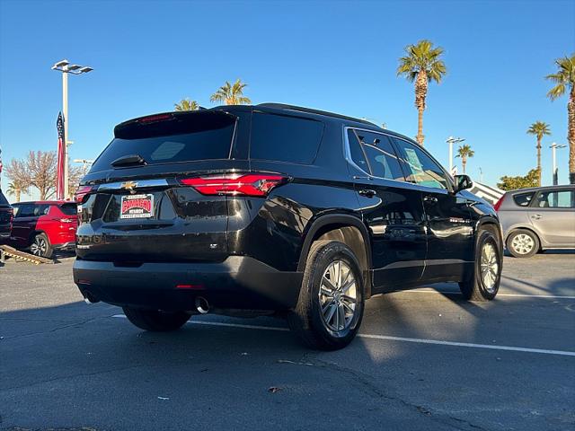 2023 Chevrolet Traverse FWD LT Cloth