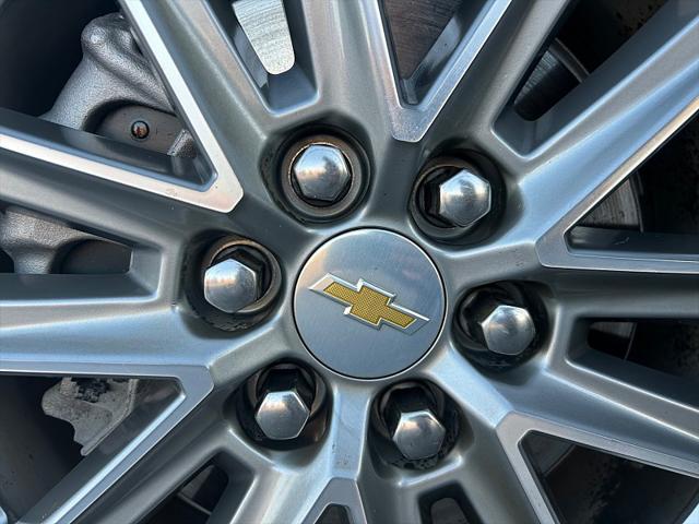 2023 Chevrolet Traverse FWD LT Cloth
