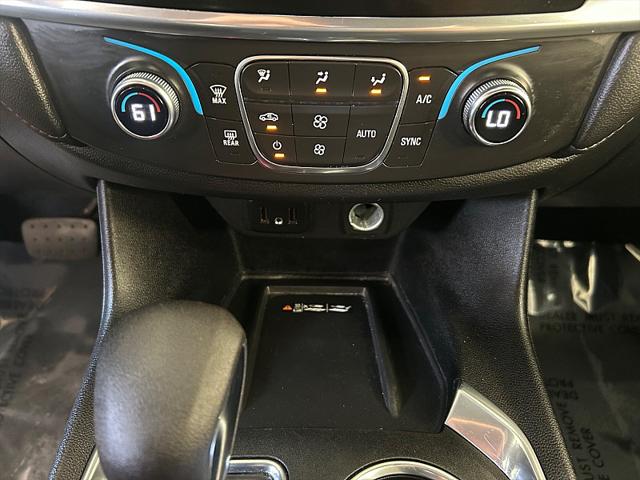 2023 Chevrolet Traverse FWD LT Cloth