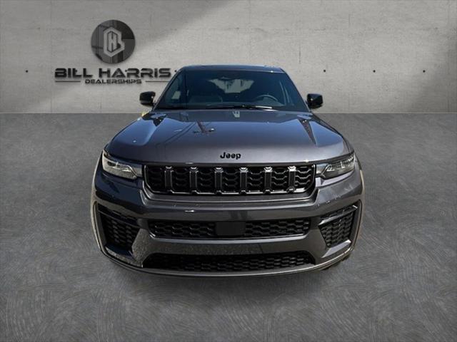 2026 Jeep Grand Cherokee GRAND CHEROKEE L LAREDO ALTITUDE 4X4