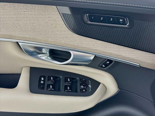 2026 Volvo XC90 Plus, B6 AWD Gas (mild hybrid), Gasoline, Bright, 7 Seats