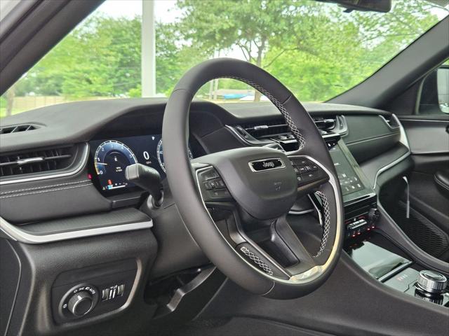 2026 Jeep Grand Cherokee GRAND CHEROKEE L LAREDO 4X2