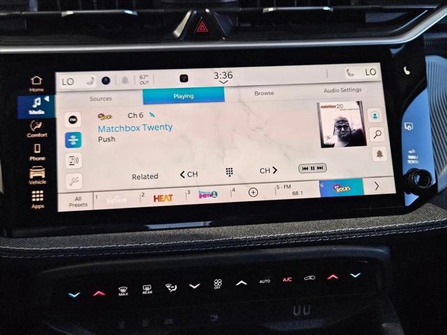 2026 Jeep Cherokee Laredo 4x4