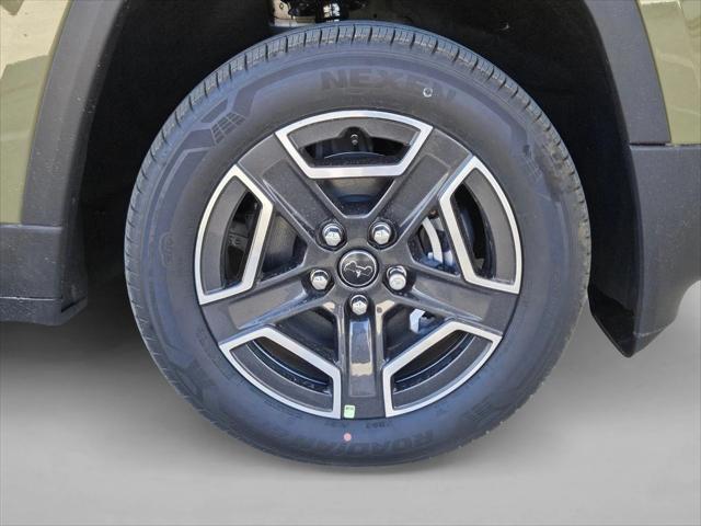 2026 Jeep Cherokee Laredo 4x4