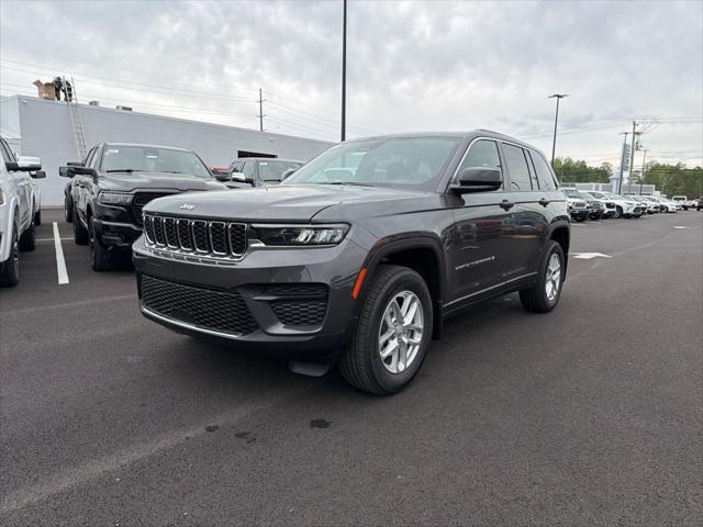 2026 Jeep Grand Cherokee GRAND CHEROKEE LAREDO X 4X4 2026 Jeep Grand Cherokee GRAND CHEROKEE LAREDO X 4X4