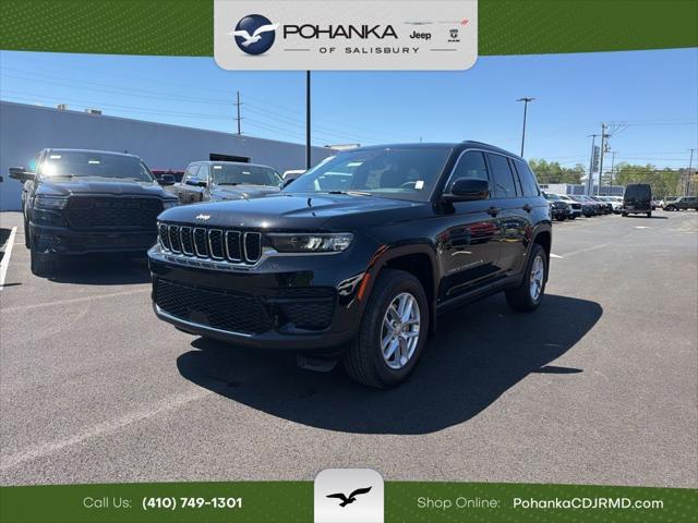 2026 Jeep Grand Cherokee GRAND CHEROKEE LAREDO X 4X4