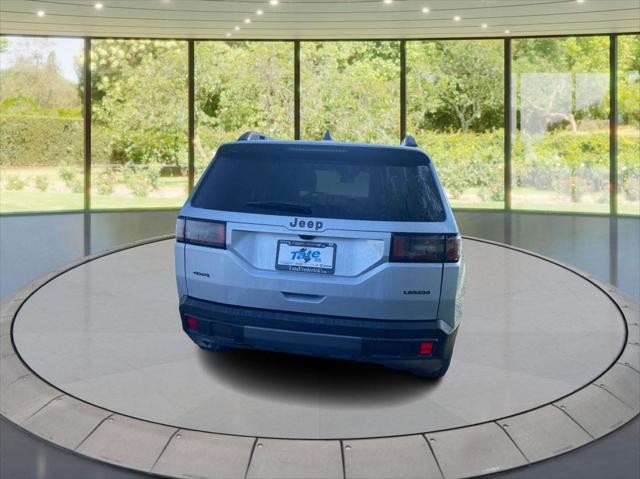 2026 Jeep Cherokee Laredo 4x4