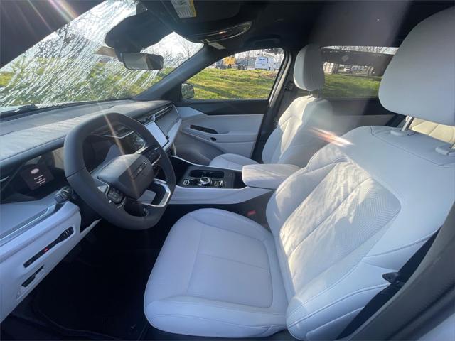 2026 Jeep Cherokee Laredo 4x4