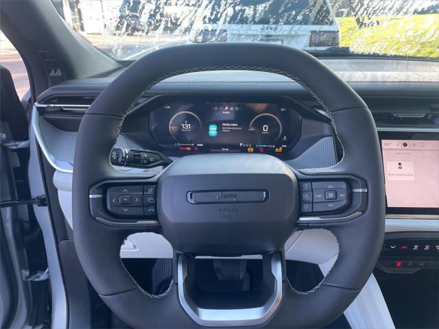 2026 Jeep Cherokee Laredo 4x4