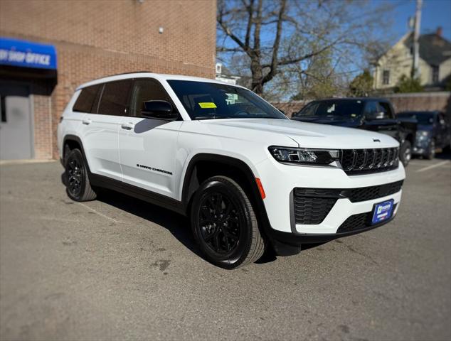 2026 Jeep Grand Cherokee GRAND CHEROKEE L LAREDO ALTITUDE 4X4 2026 Jeep Grand Cherokee GRAND CHEROKEE L LAREDO ALTITUDE 4X4