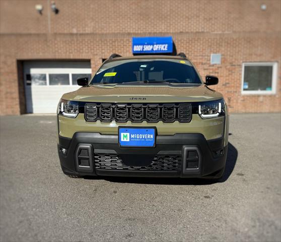 2026 Jeep Cherokee CHEROKEE LAREDO 4X4