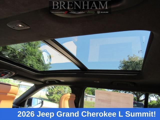 2026 Jeep Grand Cherokee Summit 4x4