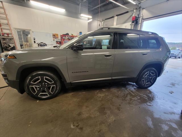 2026 Jeep Cherokee CHEROKEE LAREDO 4X4