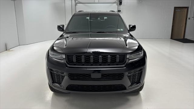 2026 Jeep Grand Cherokee GRAND CHEROKEE L LAREDO ALTITUDE 4X4 2026 Jeep Grand Cherokee GRAND CHEROKEE L LAREDO ALTITUDE 4X4