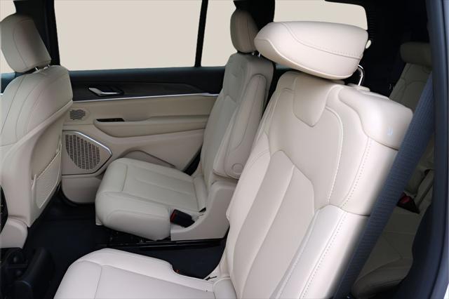 2026 Jeep Grand Cherokee Limited 4x2