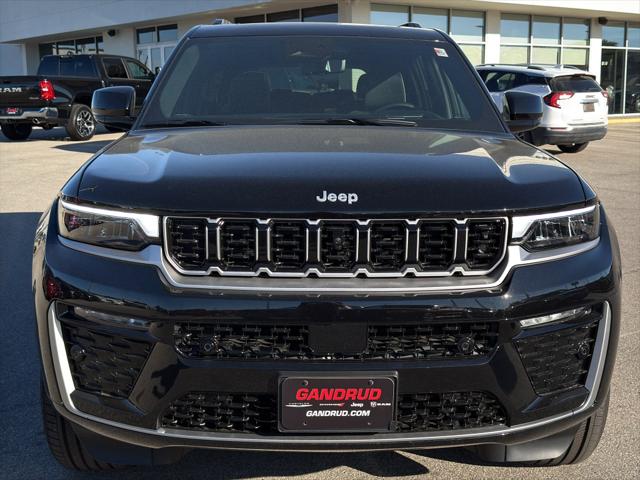 2026 Jeep Grand Cherokee GRAND CHEROKEE L SUMMIT 4X4