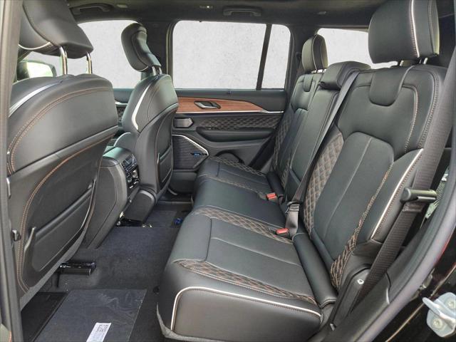 2026 Jeep Grand Cherokee Summit 4x4