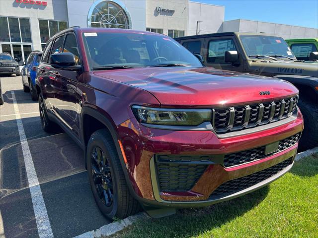 2026 Jeep Grand Cherokee GRAND CHEROKEE L LAREDO ALTITUDE 4X4 2026 Jeep Grand Cherokee GRAND CHEROKEE L LAREDO ALTITUDE 4X4