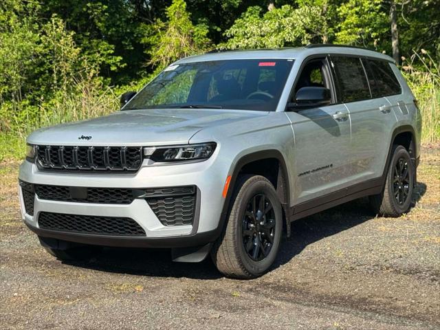 2026 Jeep Grand Cherokee L GRAND CHEROKEE L LAREDO ALTITUDE 4X4 2026 Jeep Grand Cherokee L GRAND CHEROKEE L LAREDO ALTITUDE 4X4