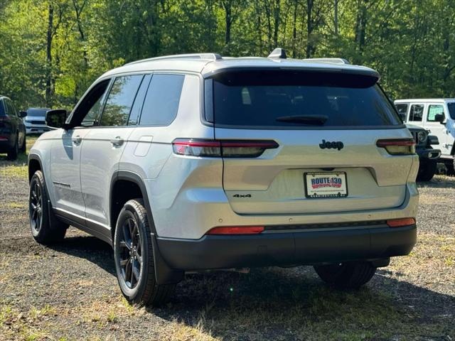2026 Jeep Grand Cherokee L GRAND CHEROKEE L LAREDO ALTITUDE 4X4 2026 Jeep Grand Cherokee L GRAND CHEROKEE L LAREDO ALTITUDE 4X4