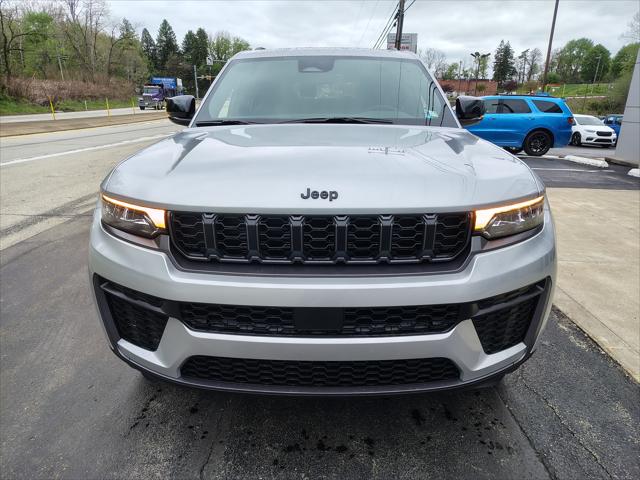 2026 Jeep Grand Cherokee GRAND CHEROKEE L LAREDO ALTITUDE 4X4 2026 Jeep Grand Cherokee GRAND CHEROKEE L LAREDO ALTITUDE 4X4
