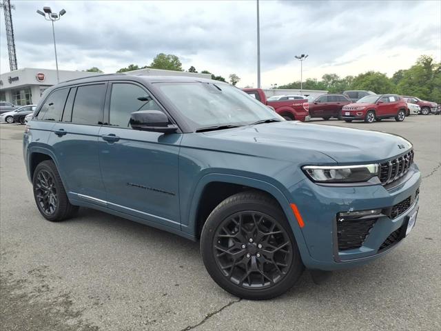 2026 Jeep Grand Cherokee GRAND CHEROKEE SUMMIT 4X4 2026 Jeep Grand Cherokee GRAND CHEROKEE SUMMIT 4X4