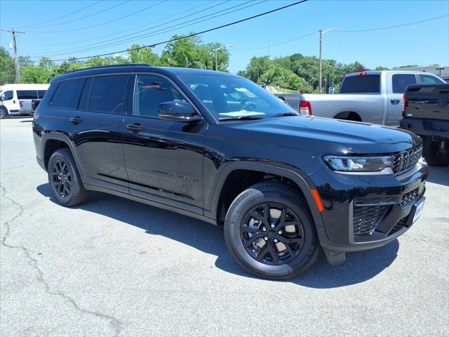 2026 Jeep Grand Cherokee GRAND CHEROKEE L LAREDO ALTITUDE 4X4