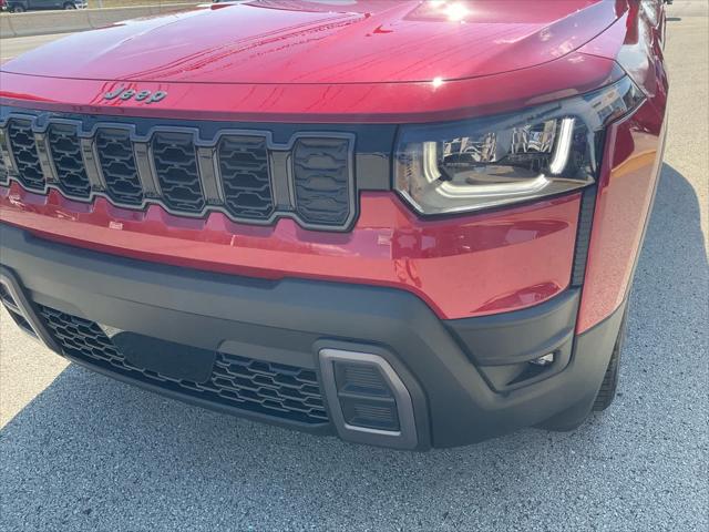2026 Jeep Cherokee Laredo 4x4