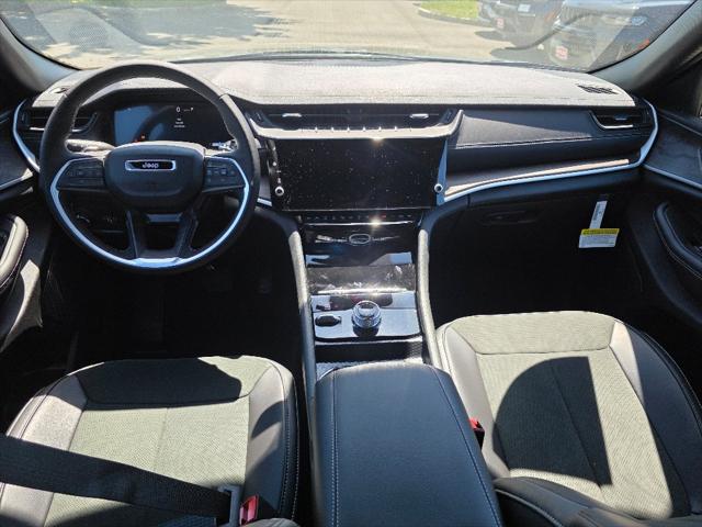 2026 Jeep Grand Cherokee GRAND CHEROKEE L LAREDO ALTITUDE 4X4 2026 Jeep Grand Cherokee GRAND CHEROKEE L LAREDO ALTITUDE 4X4