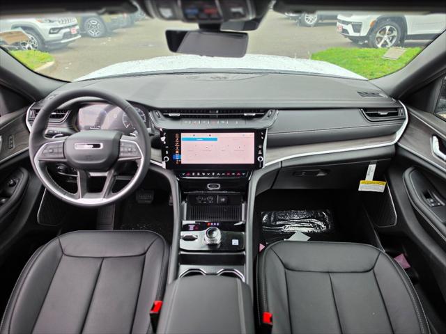 2026 Jeep Grand Cherokee GRAND CHEROKEE L LIMITED RESERVE 4X4