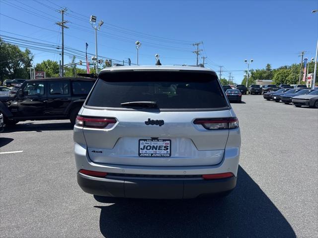 2026 Jeep Grand Cherokee Altitude 4x4