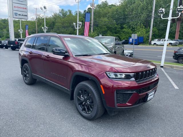 2026 Jeep Grand Cherokee GRAND CHEROKEE L LAREDO ALTITUDE 4X4