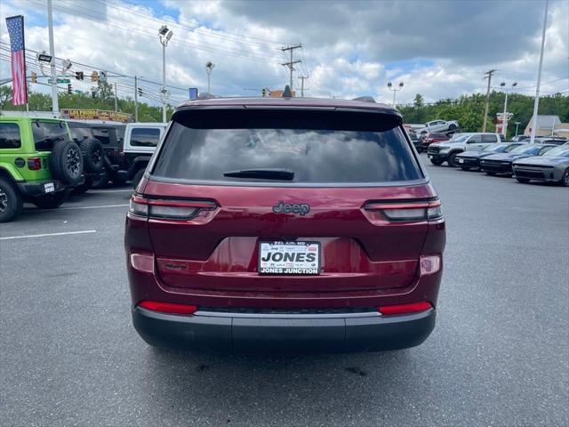 2026 Jeep Grand Cherokee Altitude 4x4