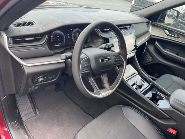 2026 Jeep Grand Cherokee Altitude 4x4