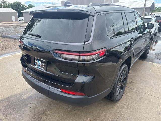 2026 Jeep Grand Cherokee Altitude 4x4
