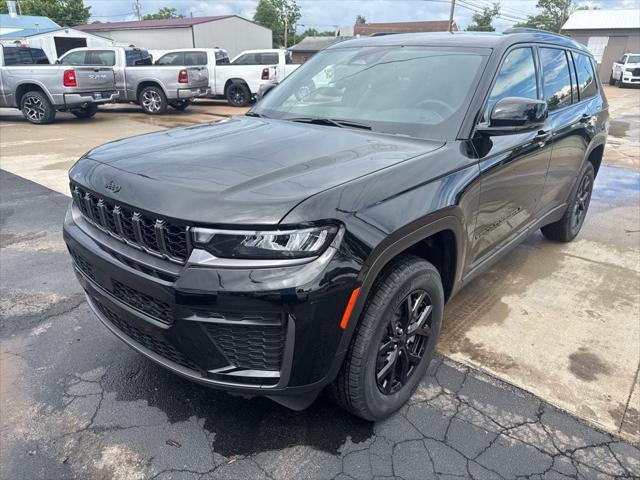 2026 Jeep Grand Cherokee Altitude 4x4