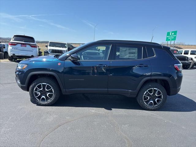 2026 Jeep Compass COMPASS TRAILHAWK 4X4